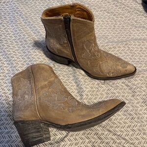 Old Gringo Embroidered Tan Ankle Boots